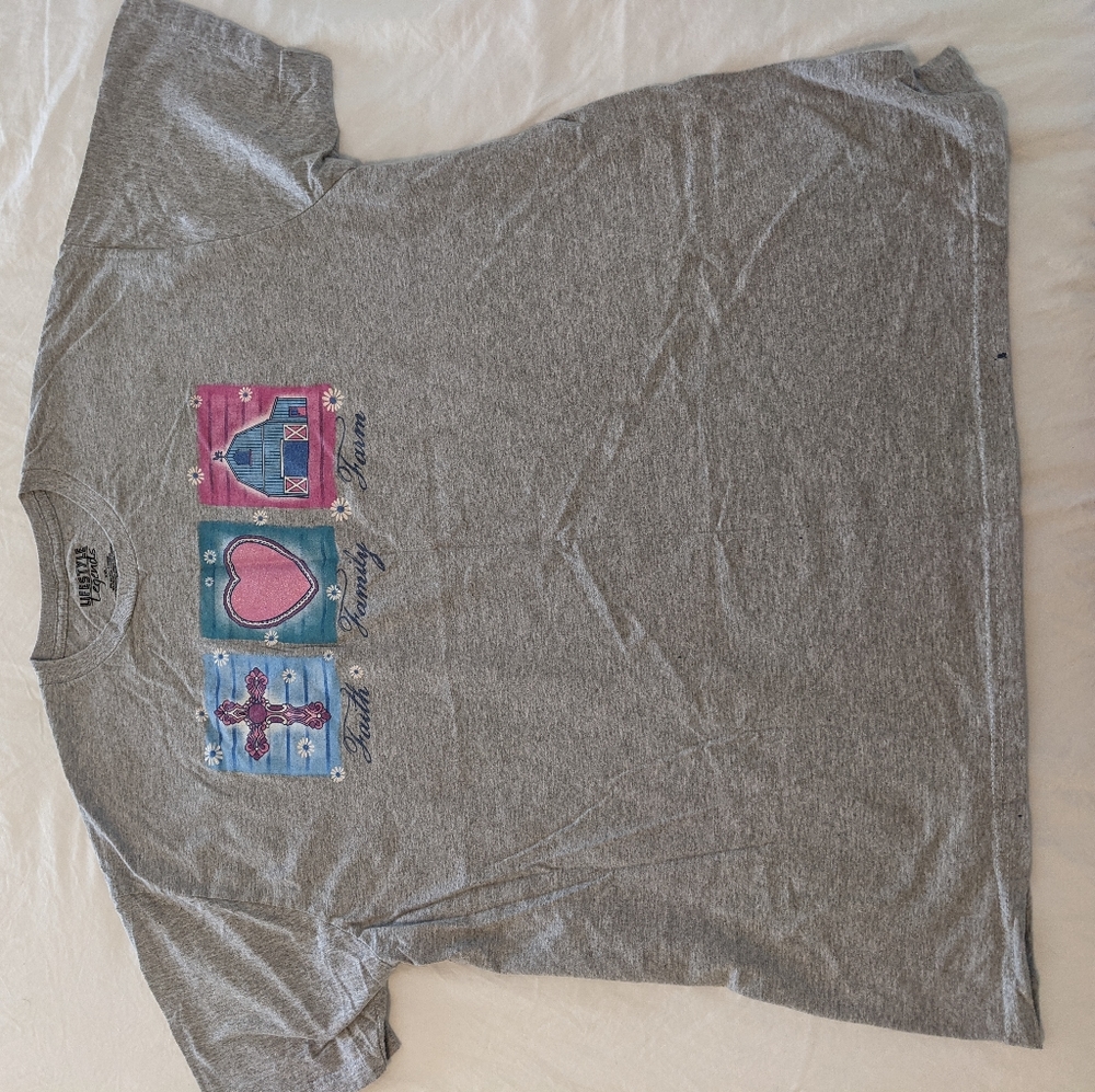 Women's Short Sleeve Graphic Tee